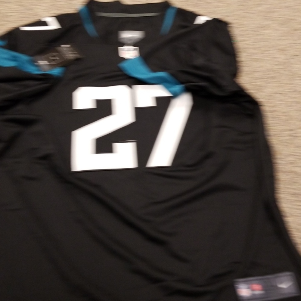 Football jerseys - Picture 4 of 5